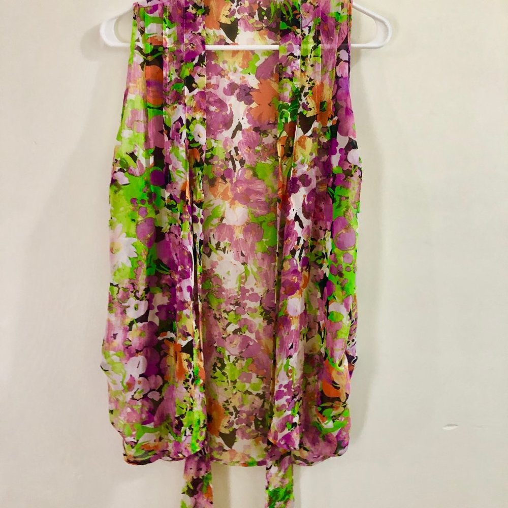 F21 Sheer Floral Button up Sleeveless Blouse